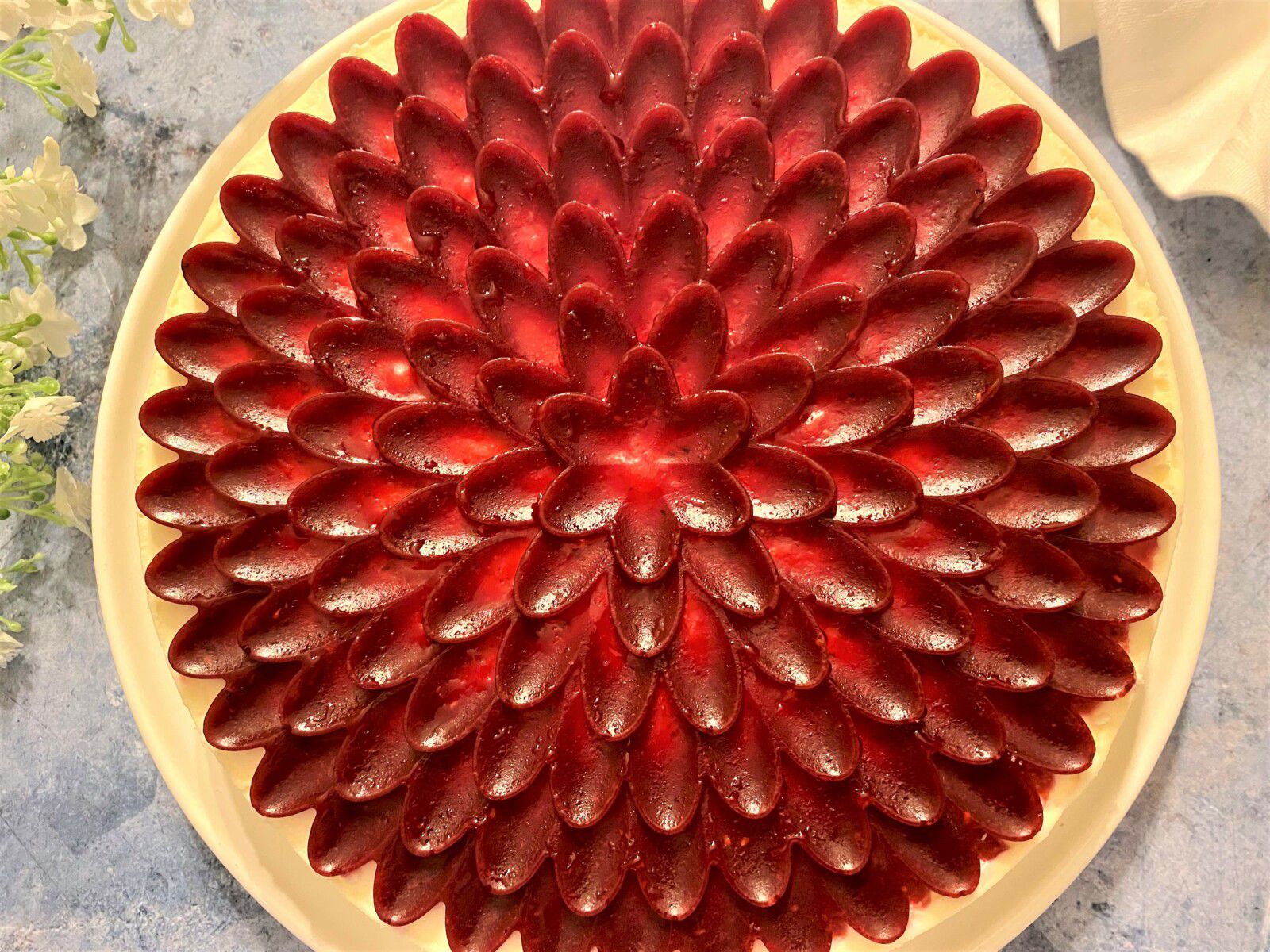 Entremets aux fruits rouges et au chocolat blanc