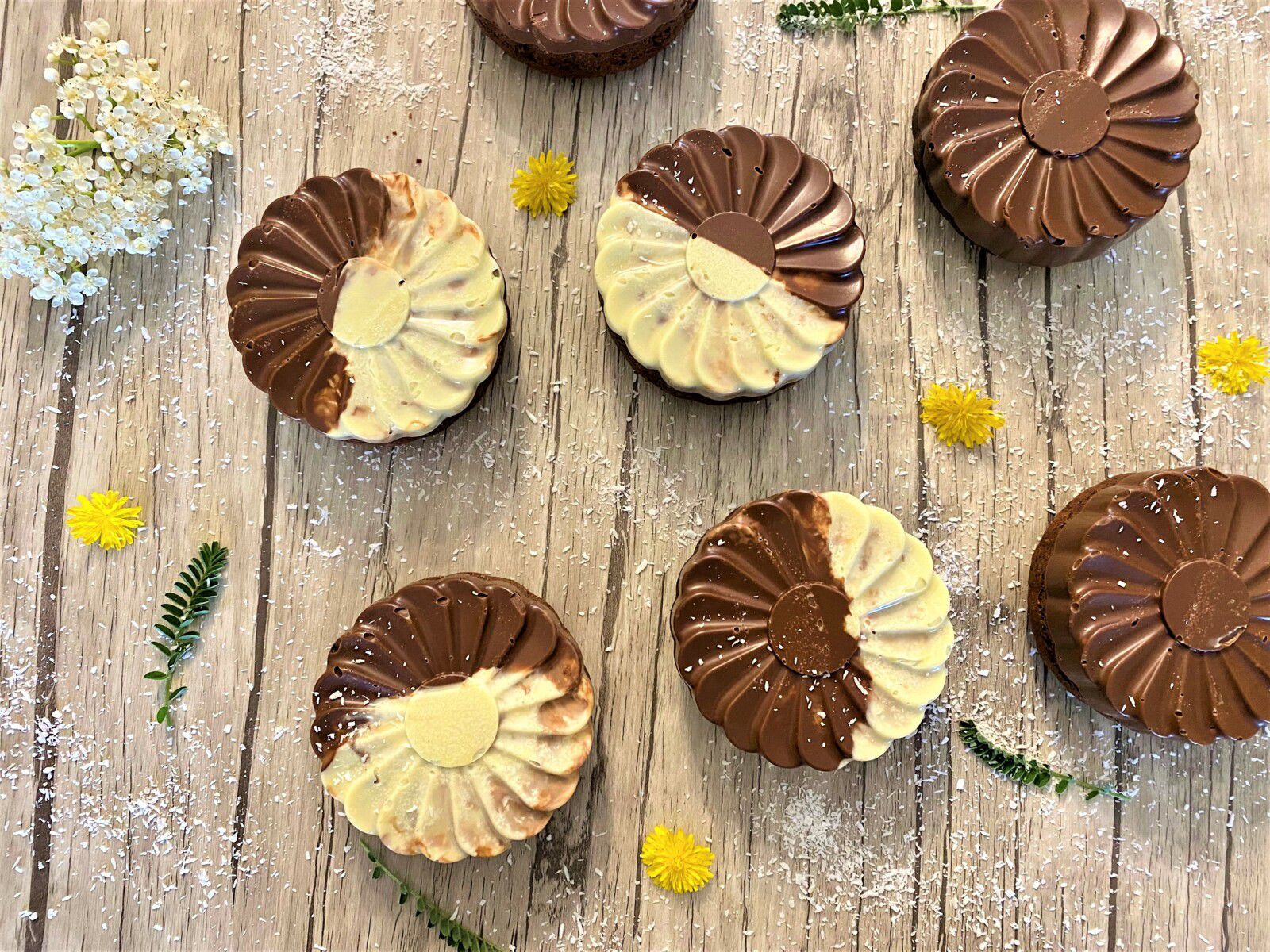 Moelleux choco-coco, coque en chocolat