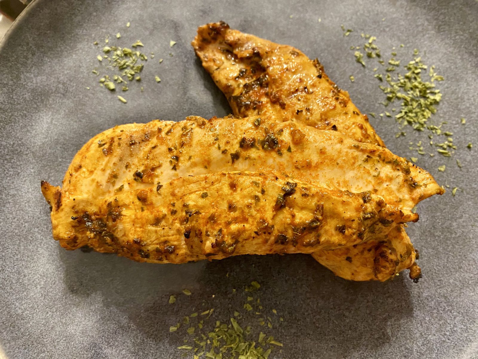 Blancs de poulet au citron et à l'origan