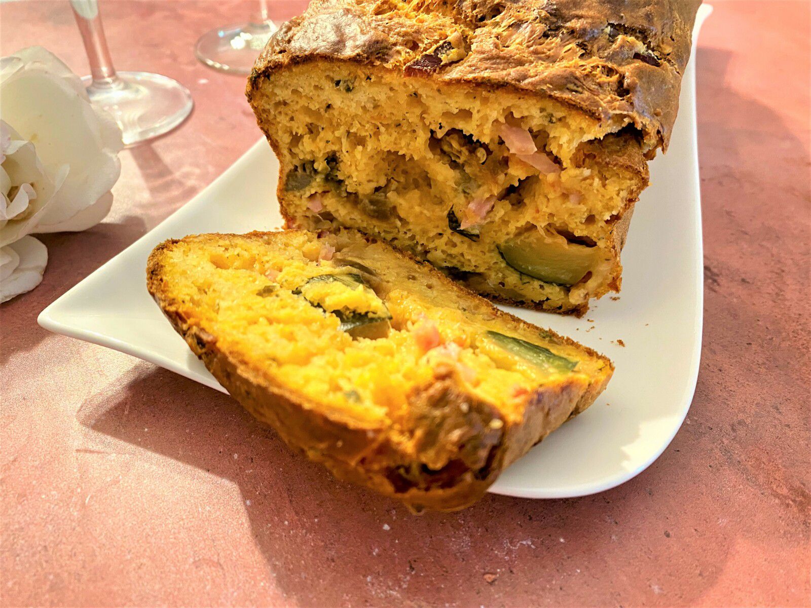 Cake à la ratatouille et au jambon