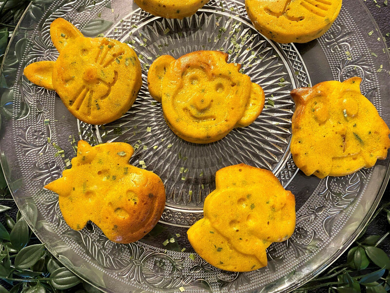 Cakes au saumon fumé et curcuma