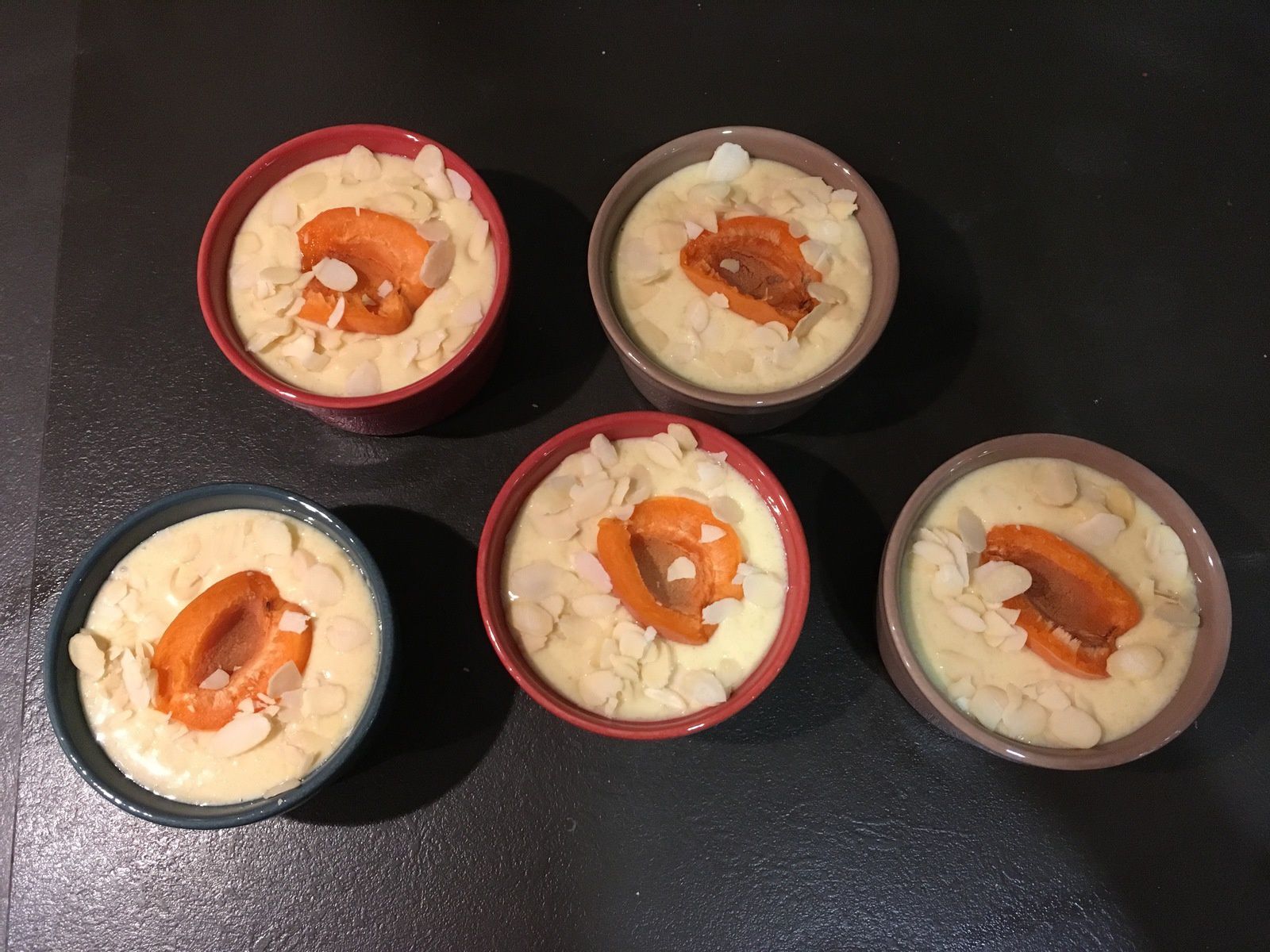 Moelleux aux abricots et aux amandes