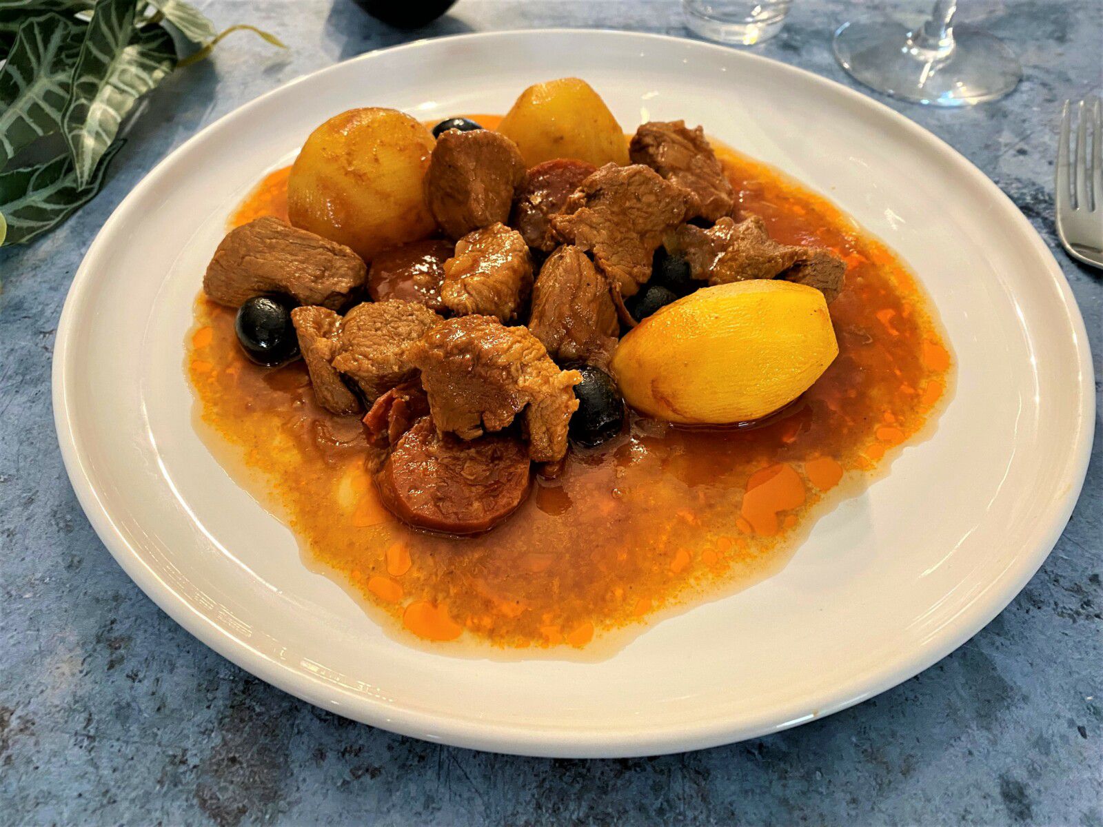 Sauté de veau à la lisboète