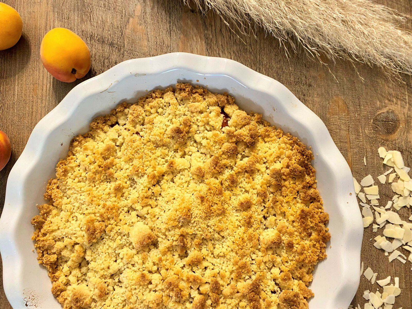 Crumble à l'abricot et à l'amande