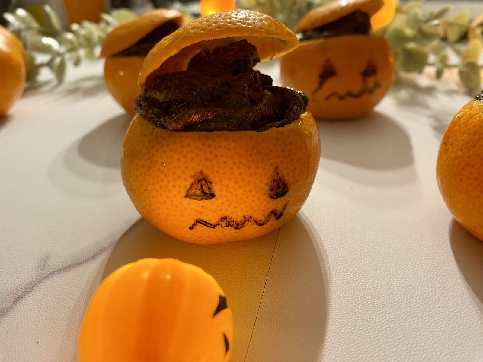 Clémentines d'Halloween à la mousse au chocolat