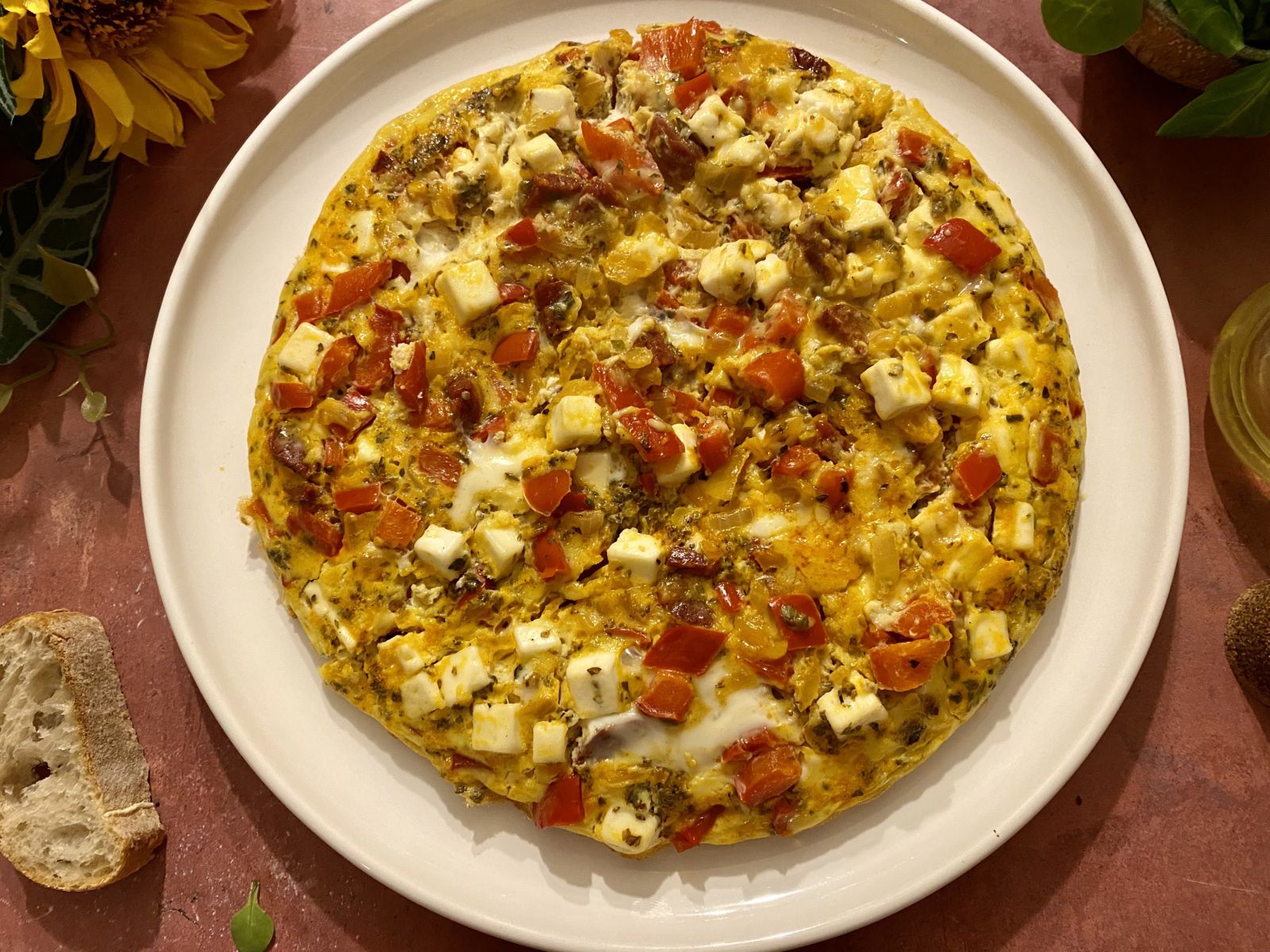 Tortilla au poivron, feta et chorizo
