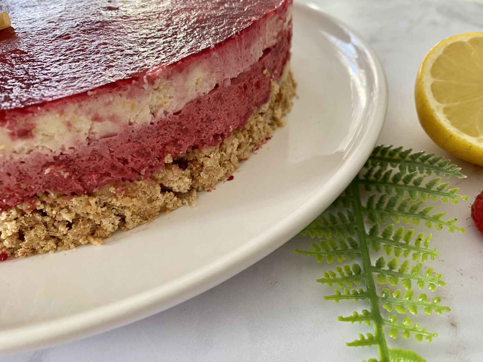 Entremets framboise et citron