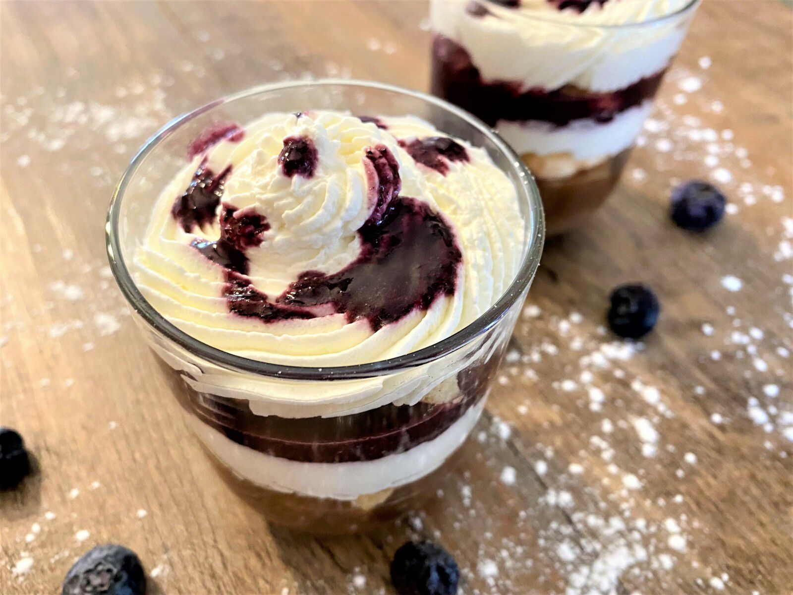Verrine à la crème de marrons et aux myrtilles