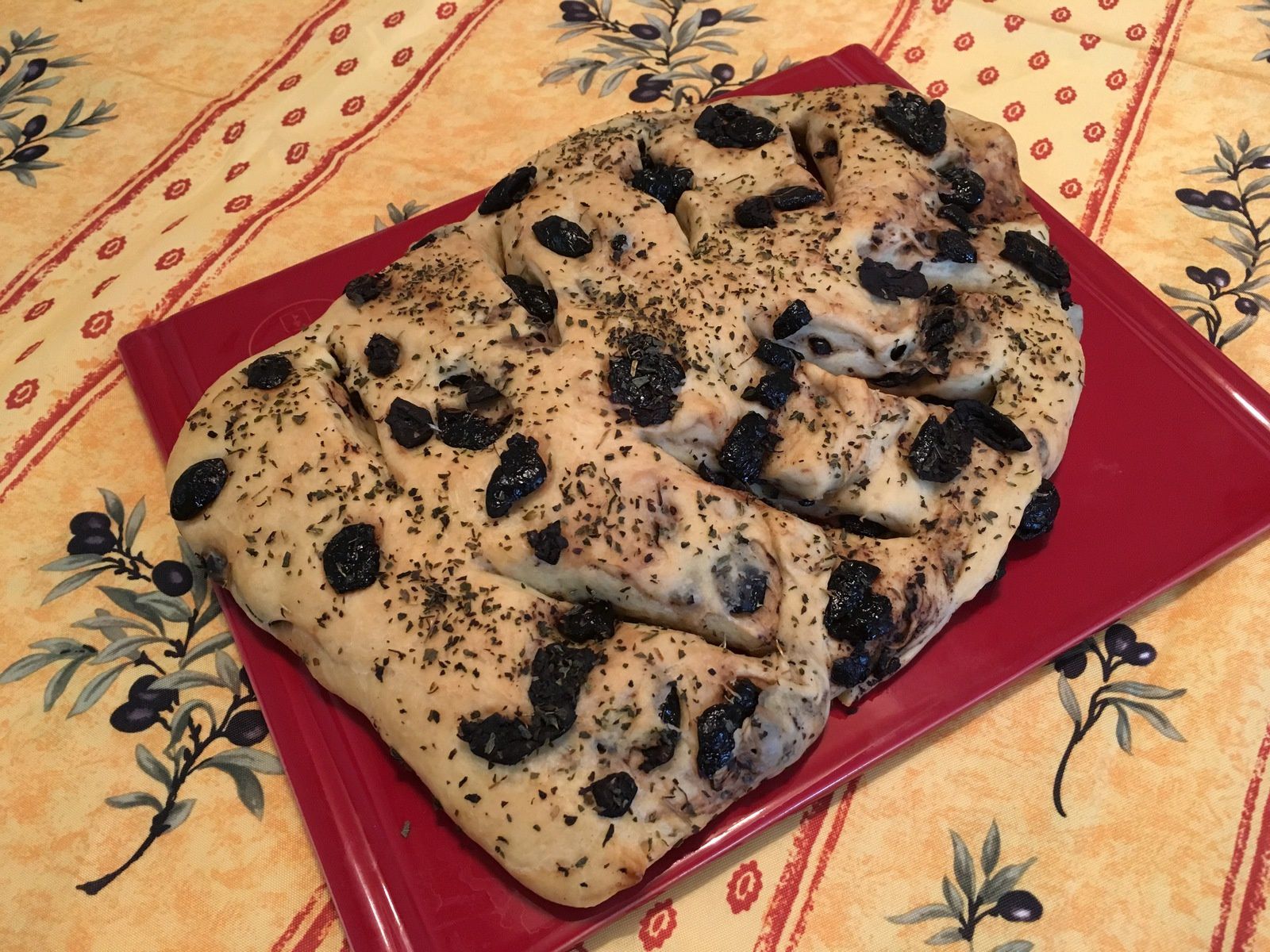 Fougasse aux olives noires
