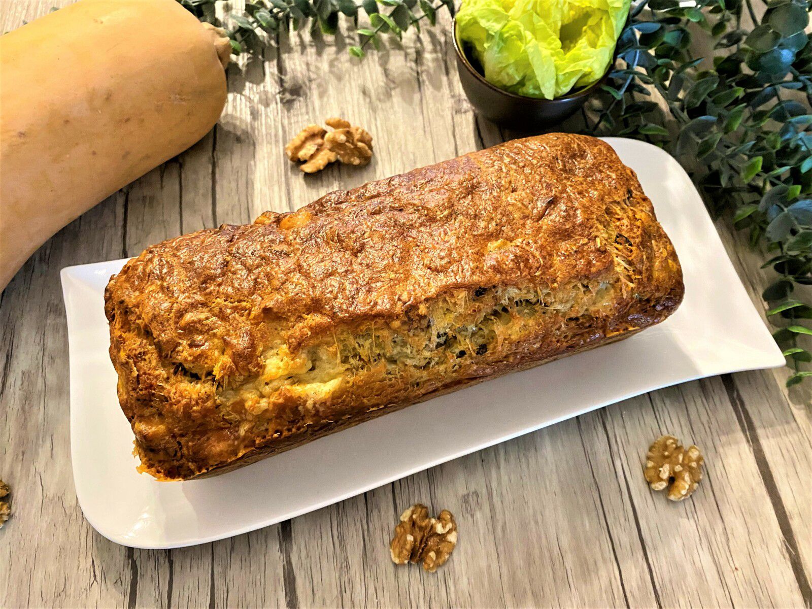 Cake à la courge butternut, bleu et noix