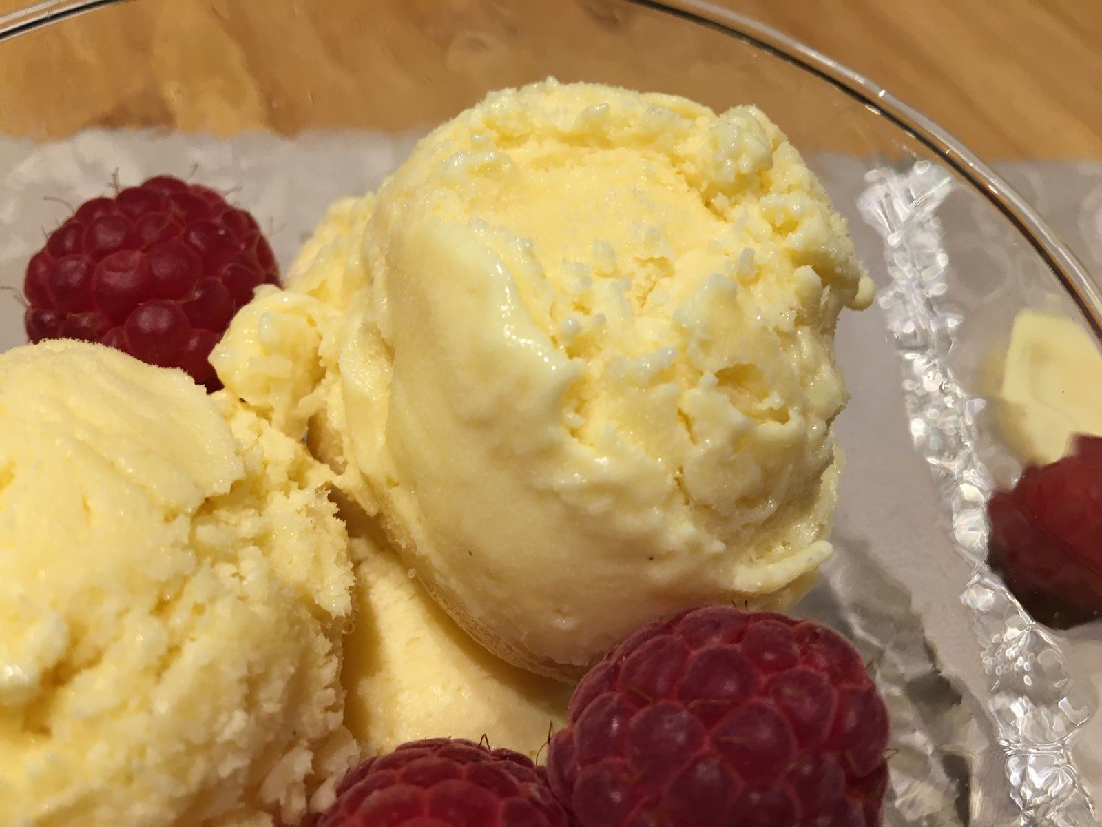 Glace au chocolat blanc maison