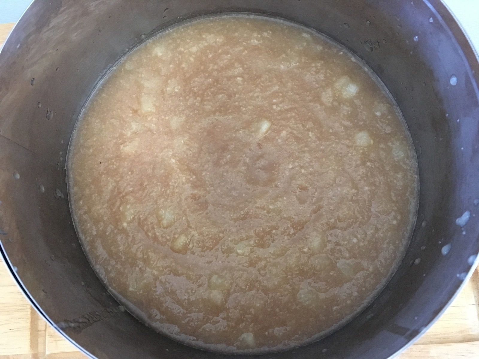 Entremets marrons et poires