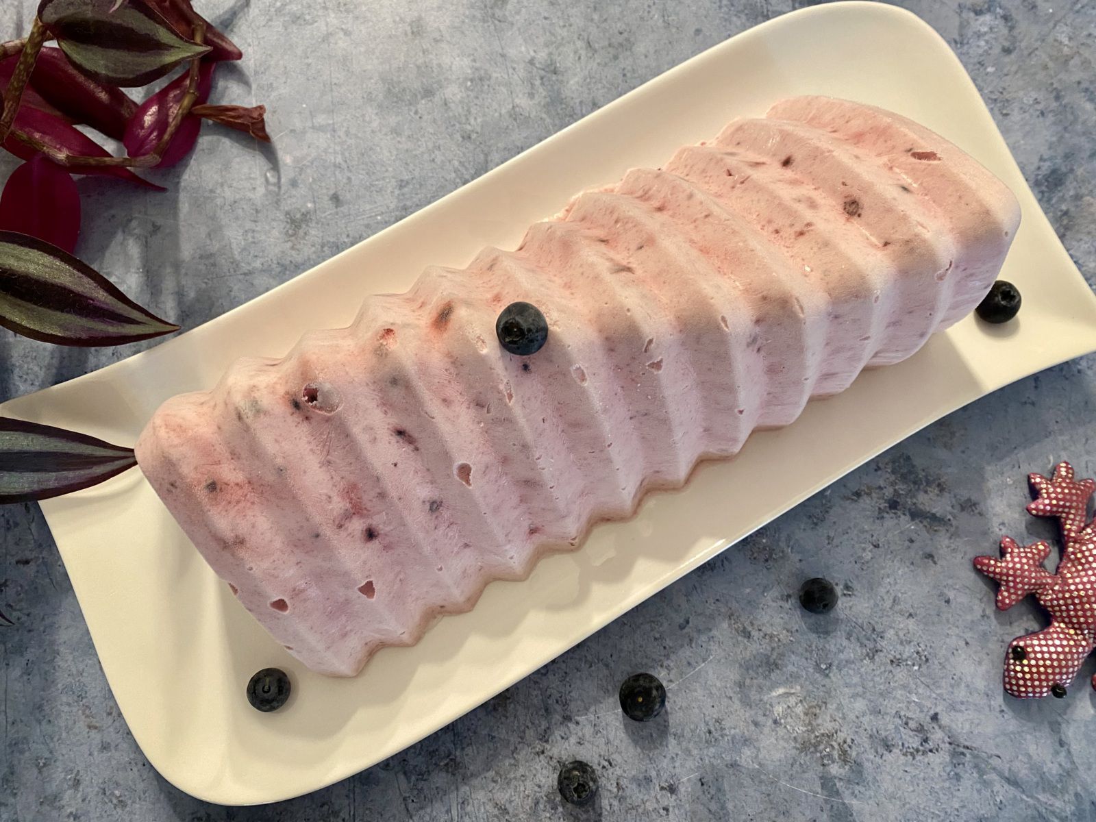 Glace au yaourt et aux fruits rouges