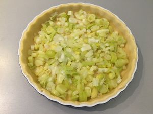 Tarte au saumon, poireaux et vache qui rit