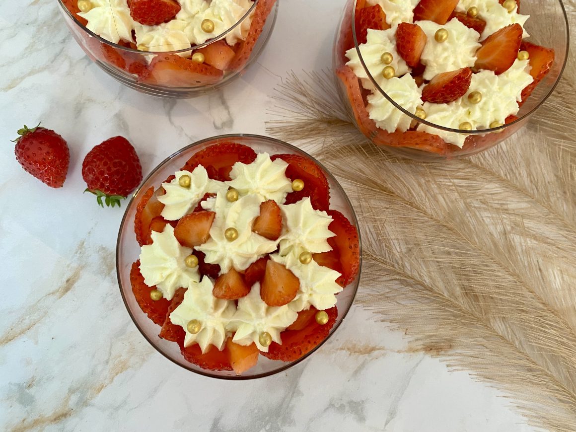 Verrine fraises et crème mascarpone citronnée''''